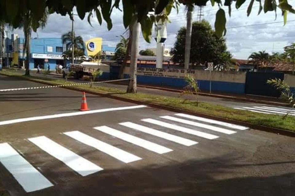 Governo de Goiás promete revitalizar sinalização das vias de 127 municípios